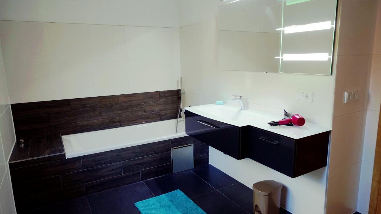 Flamind Holiday Apartments Mit Garten Und Grill Altenberg bei Linz Εξωτερικό φωτογραφία